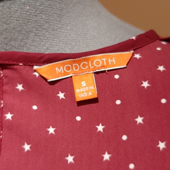 Red modcloth blouse - Picture 4 of 4